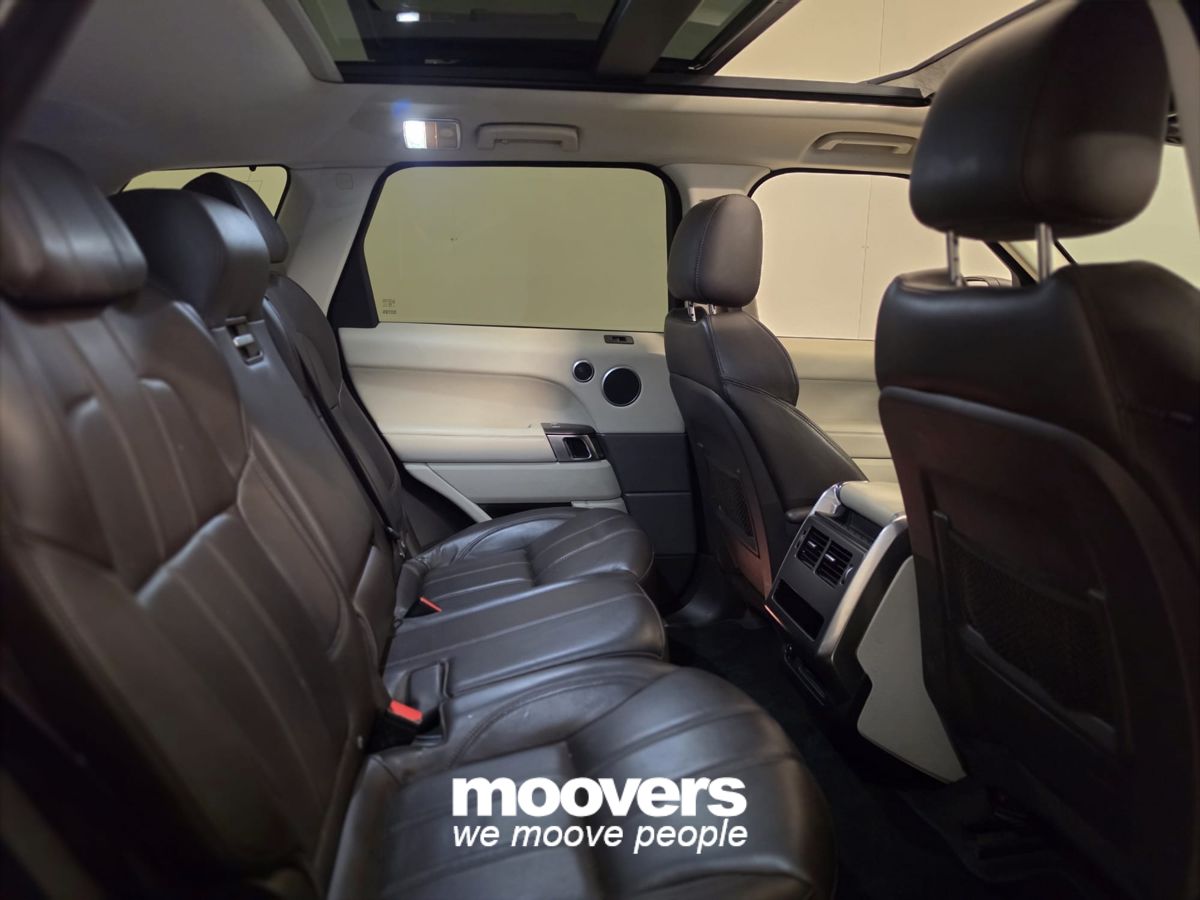 Land rover Range Rover Sport 3.0 TDV6 HSE Dynamic 